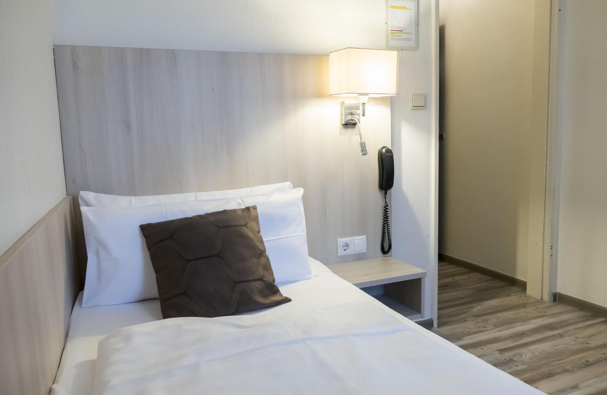 Hotel Excelsior Kassel Szoba fotó